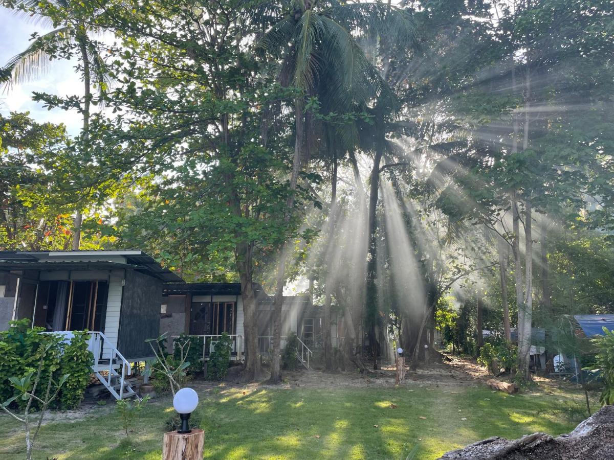 Koh Ngai Sea Open Resort Eksteriør bilde